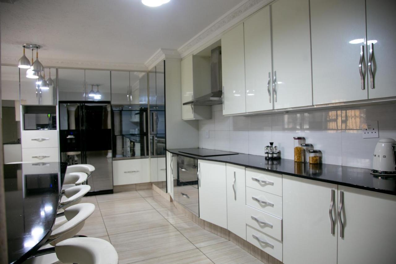 Angelocean Guest House Witbank Zewnętrze zdjęcie